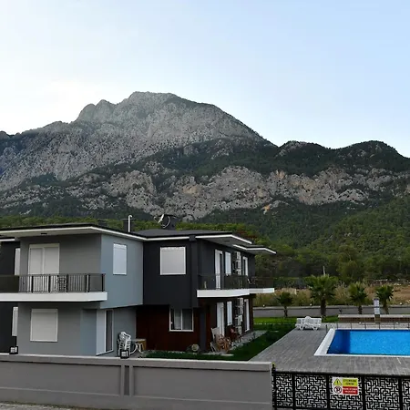 Palmiye Apartment