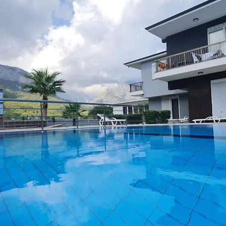 Apartman Palmiye *